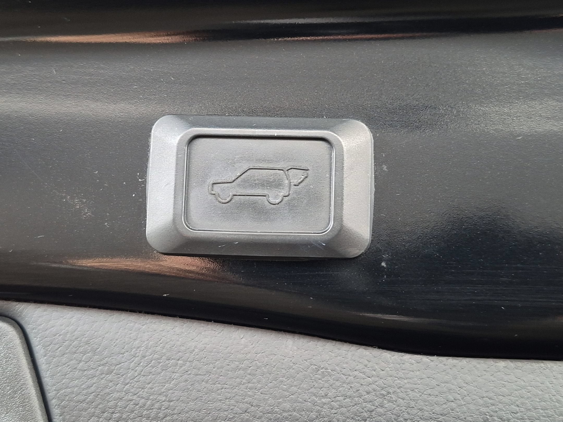 2022 Toyota RAV4 Hybrid Hybrid XLE Premium