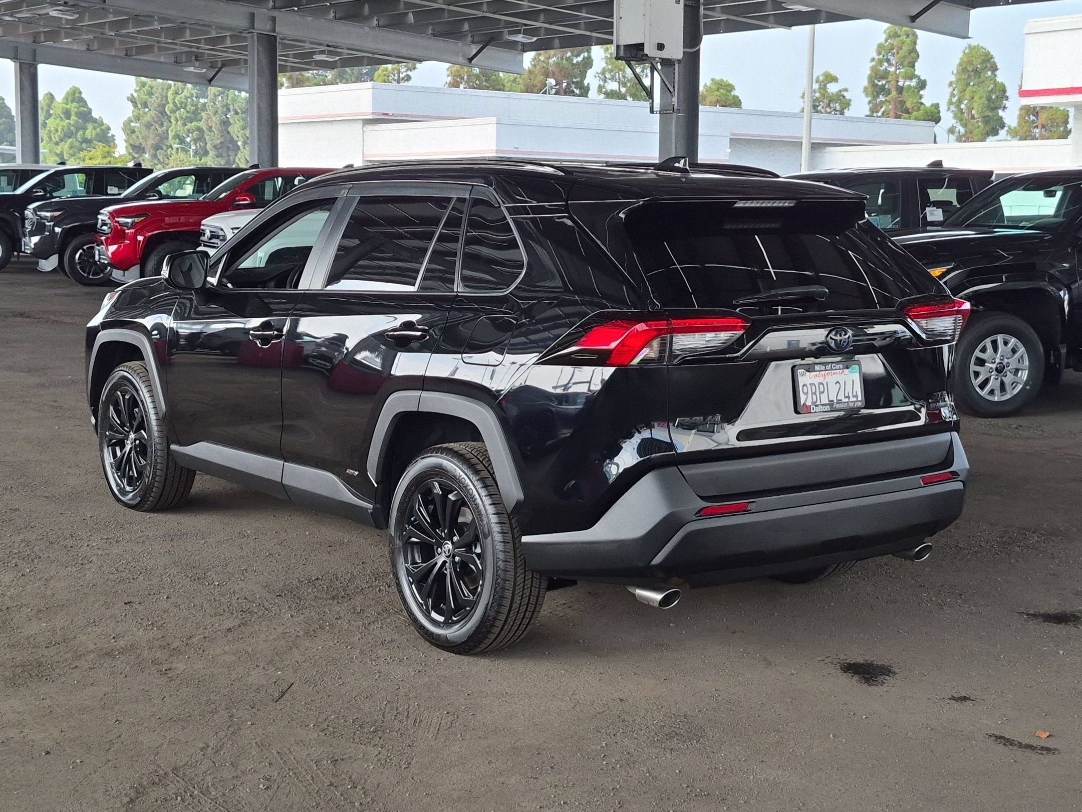 2022 Toyota RAV4 Hybrid Hybrid XLE Premium
