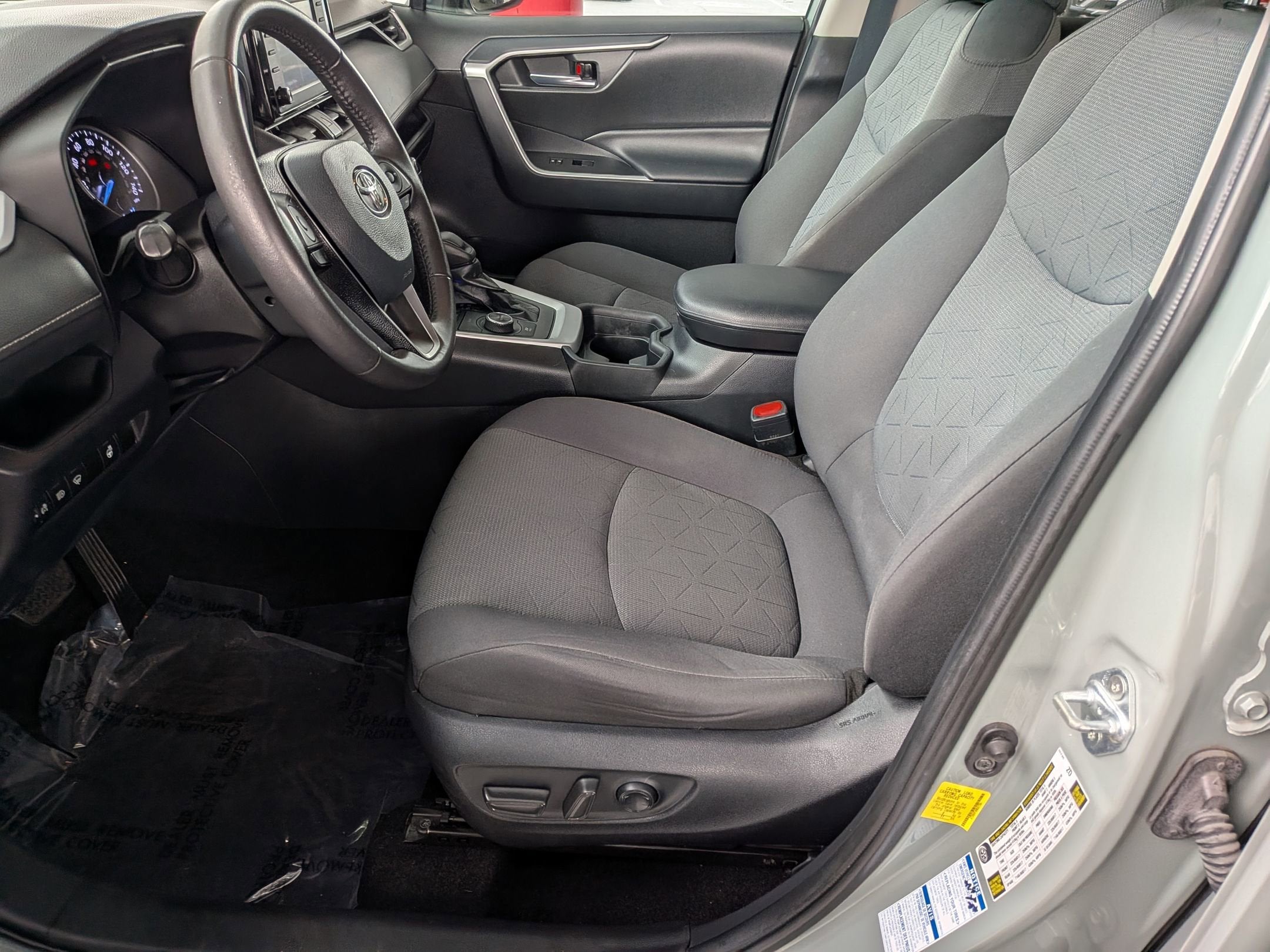 2021 Toyota RAV4 HYBRID Hybrid XLE