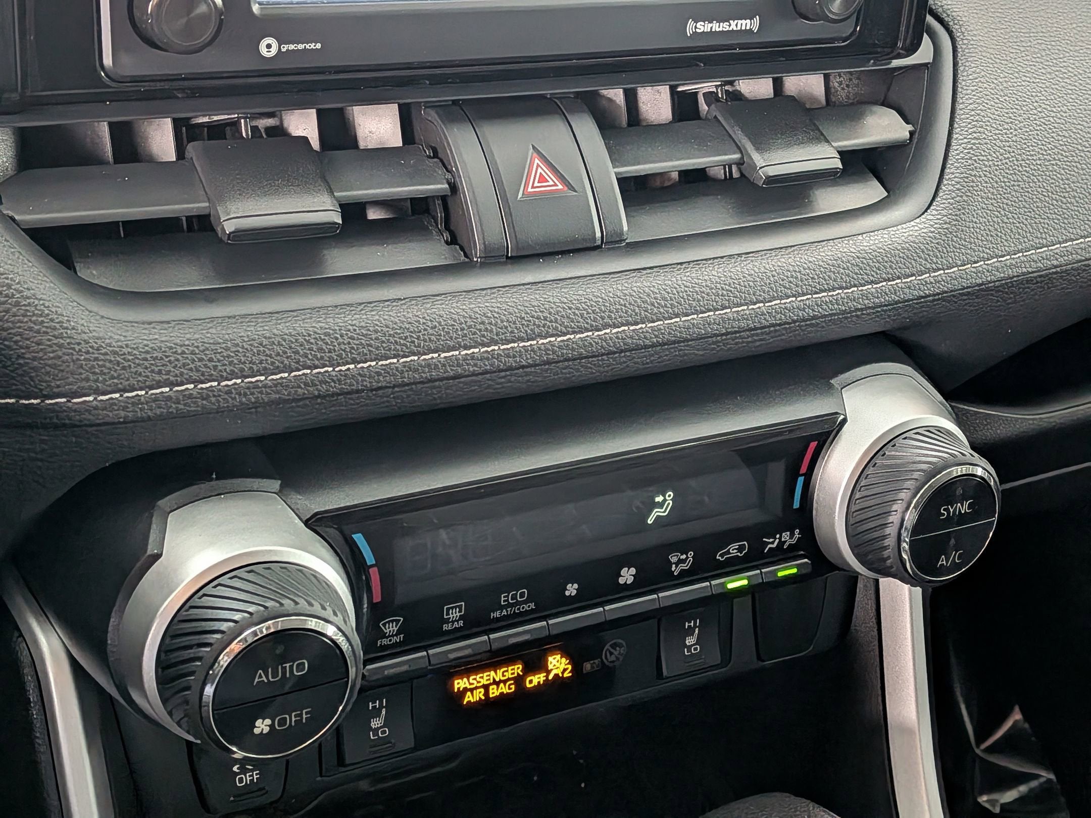 2021 Toyota RAV4 HYBRID Hybrid XLE