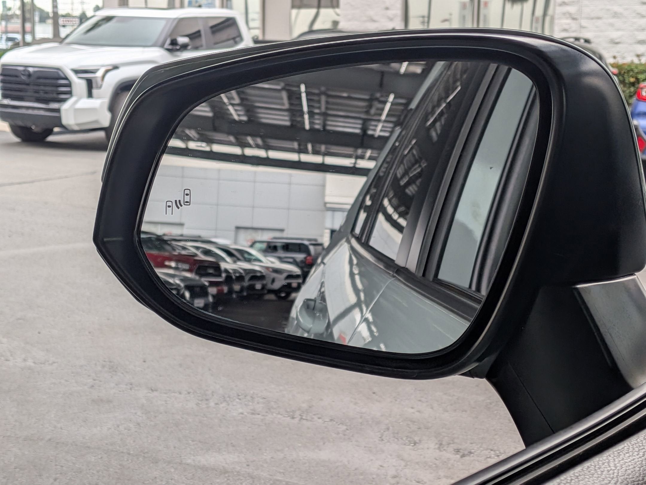 2021 Toyota RAV4 HYBRID Hybrid XLE