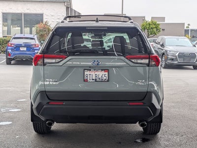 2021 Toyota RAV4 HYBRID Hybrid XLE