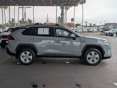 2021 Toyota RAV4 HYBRID Hybrid XLE