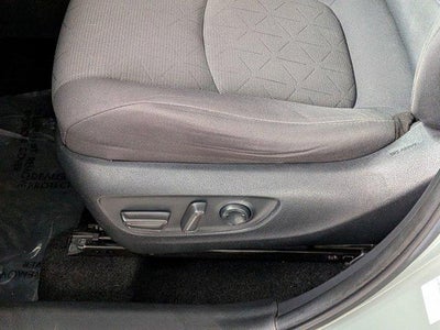 2021 Toyota RAV4 HYBRID Hybrid XLE