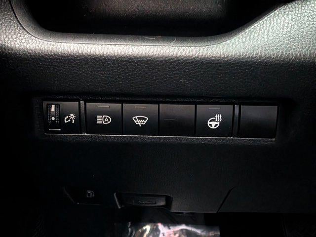 2021 Toyota RAV4 HYBRID Hybrid XLE