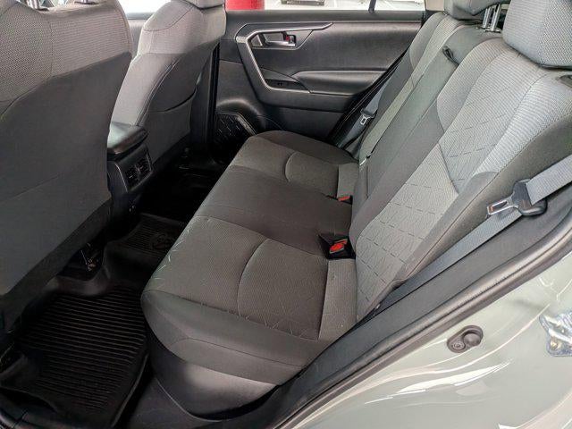 2021 Toyota RAV4 HYBRID Hybrid XLE