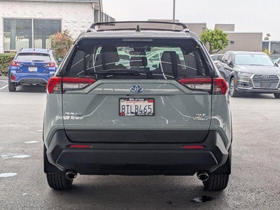 2021 Toyota RAV4 HYBRID Hybrid XLE