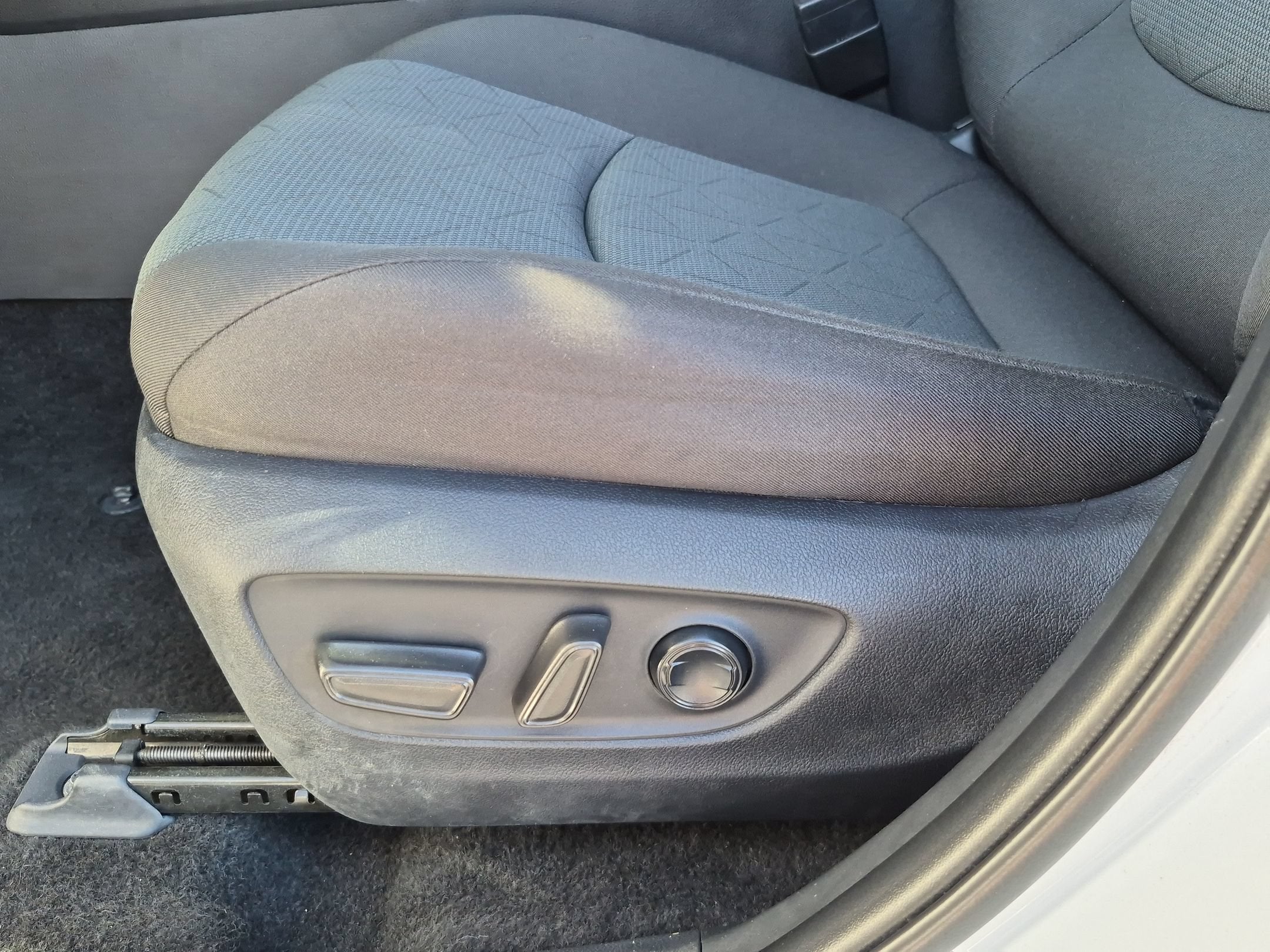 2024 Toyota RAV4 Hybrid Hybrid XLE