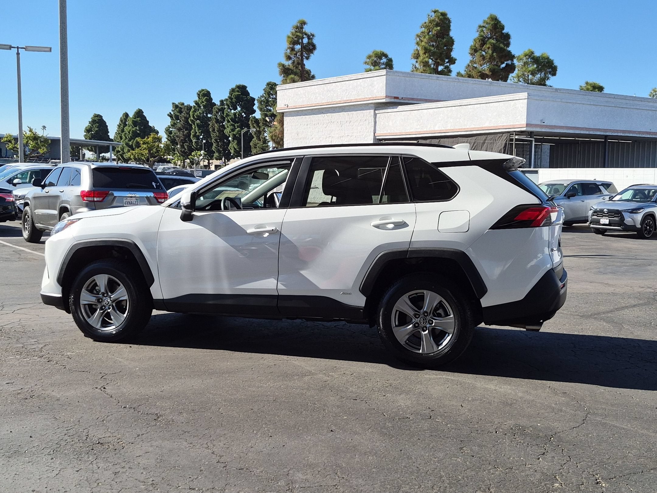 2024 Toyota RAV4 Hybrid Hybrid XLE
