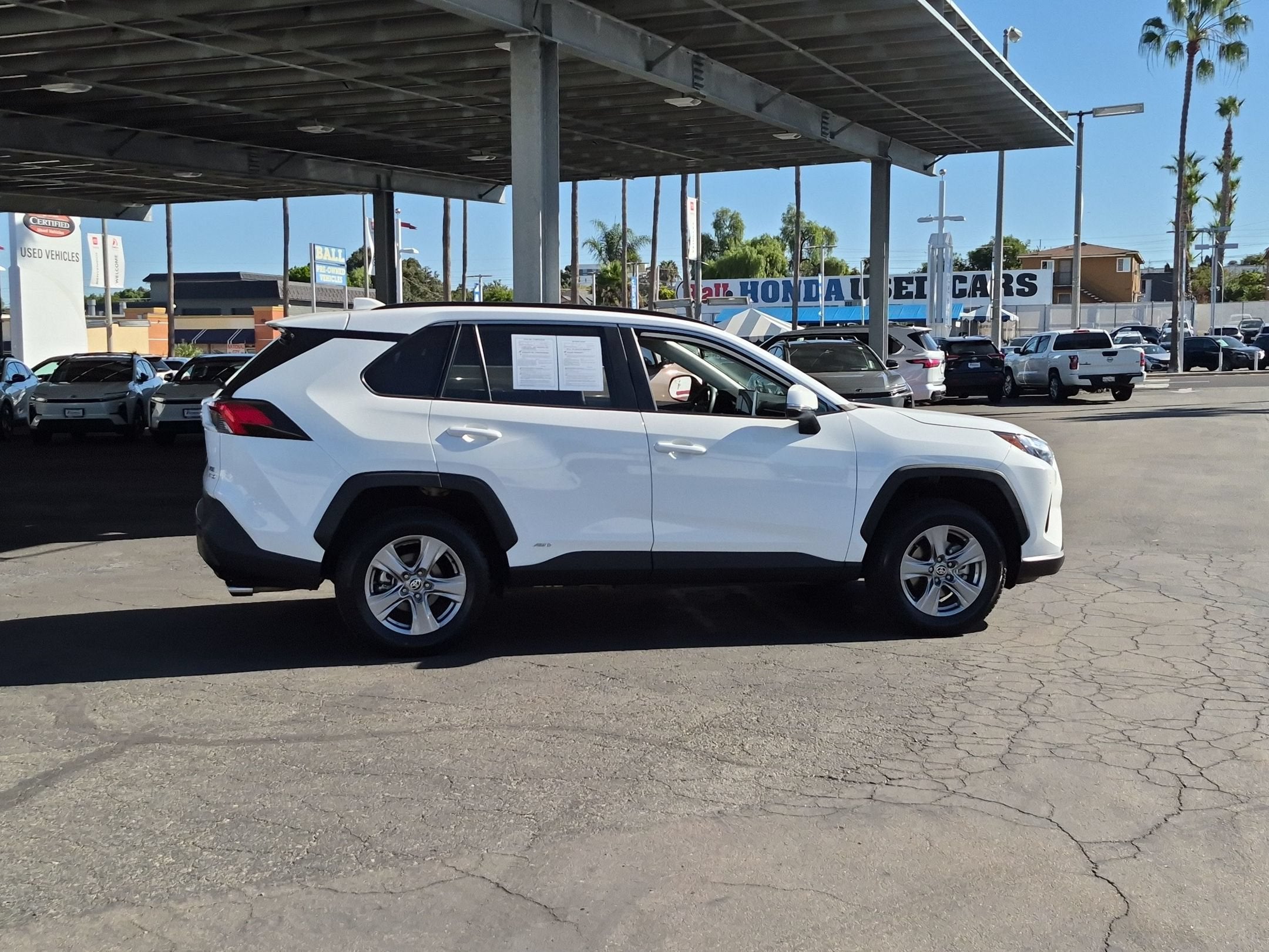 2024 Toyota RAV4 Hybrid Hybrid XLE