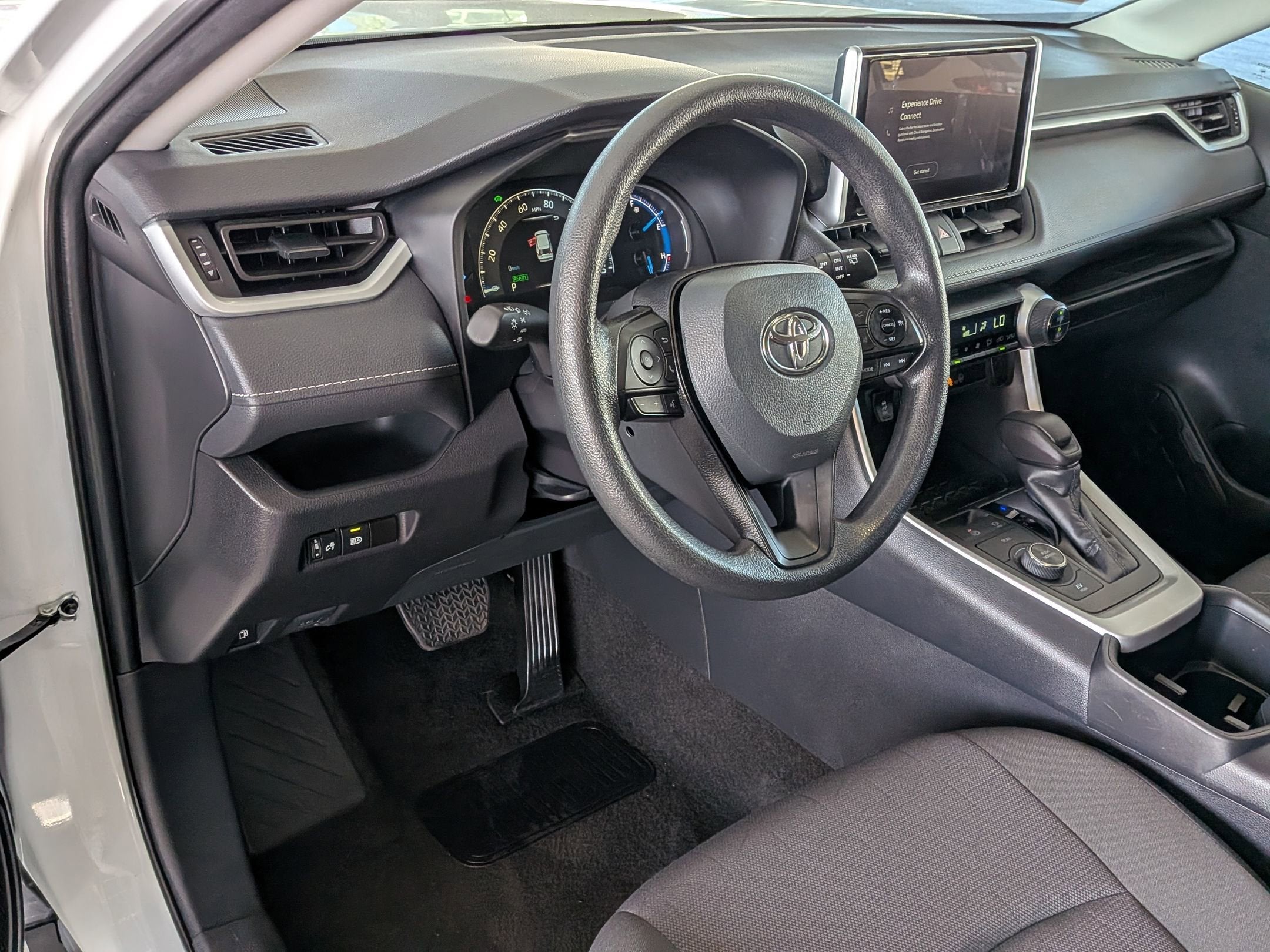 2025 Toyota RAV4 HYBRID Hybrid XLE