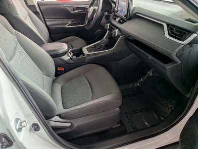2021 Toyota RAV4 HYBRID Hybrid XLE