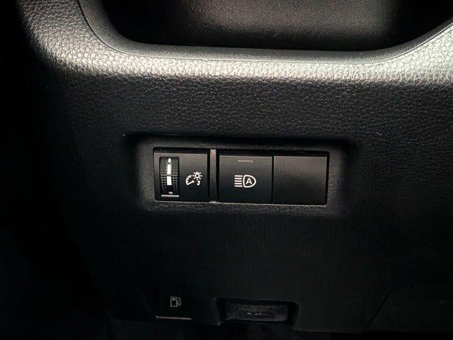 2021 Toyota RAV4 HYBRID Hybrid XLE