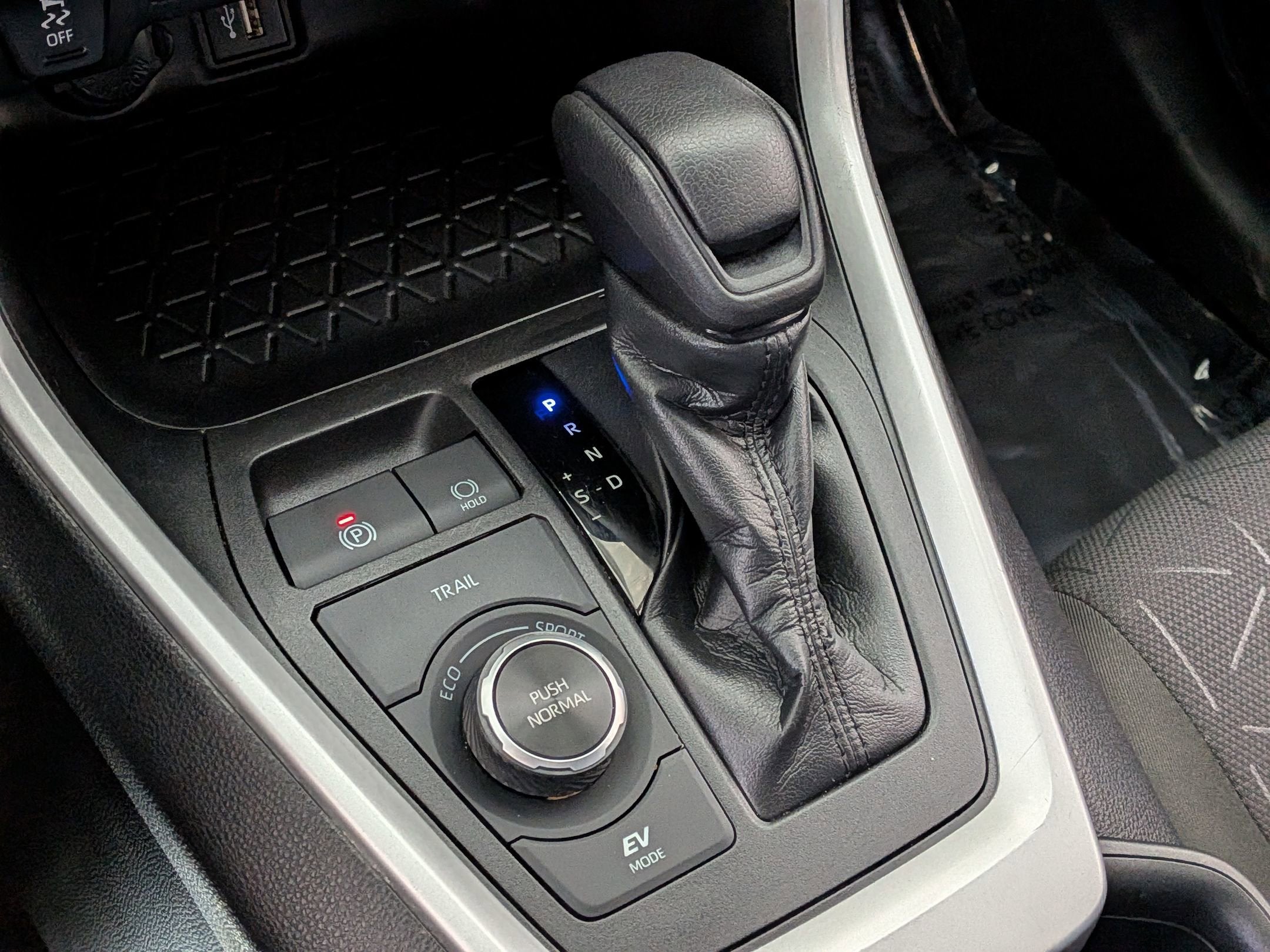 2024 Toyota RAV4 Hybrid Hybrid XLE