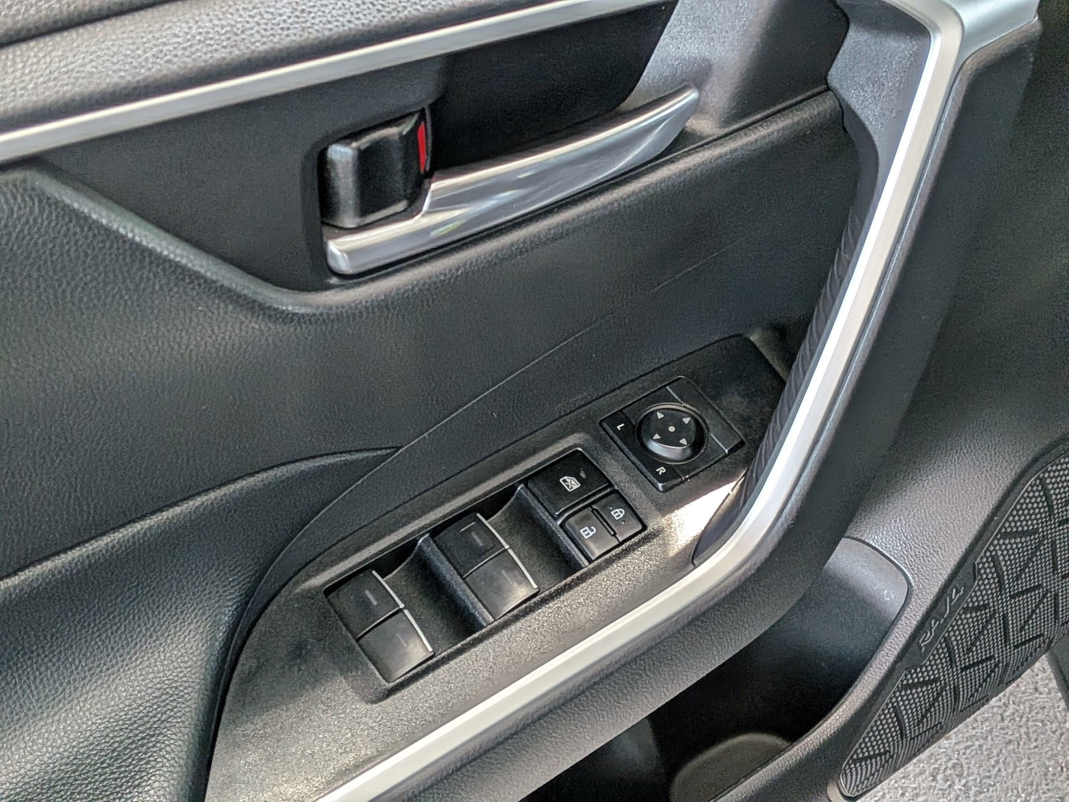 2024 Toyota RAV4 Hybrid Hybrid XLE