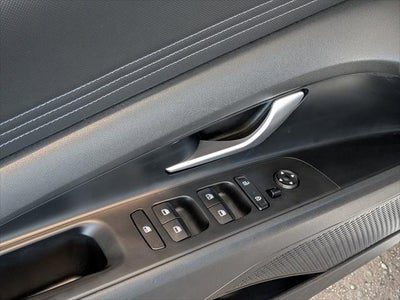 2022 Hyundai Elantra Limited