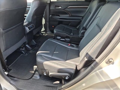 2014 Toyota HIGHLANDER Limited