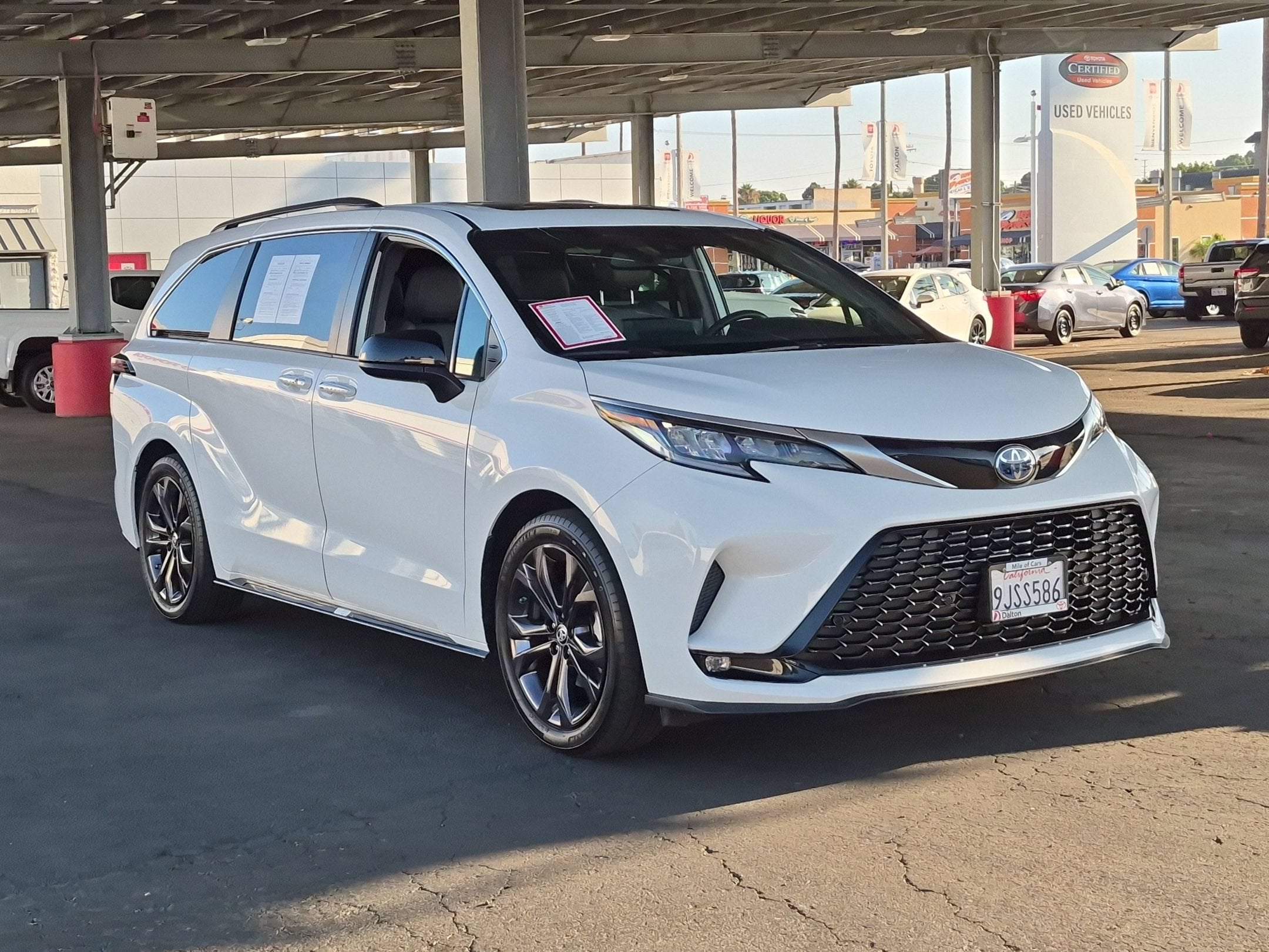 2024 Toyota Sienna XSE