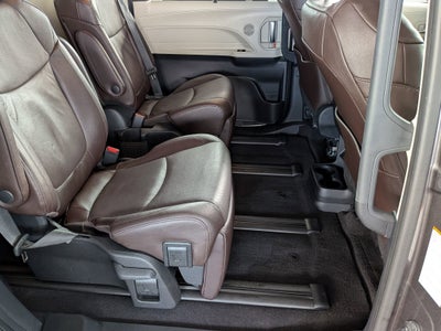 2023 Toyota SIENNA PLATINUM Platinum