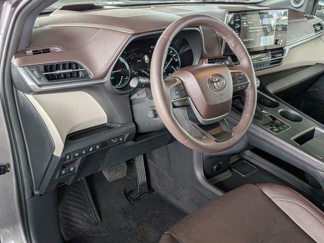 2023 Toyota SIENNA PLATINUM Platinum