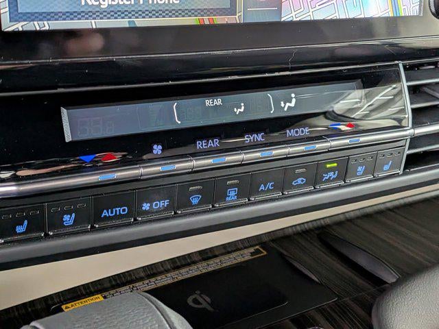 2023 Toyota SIENNA PLATINUM Platinum