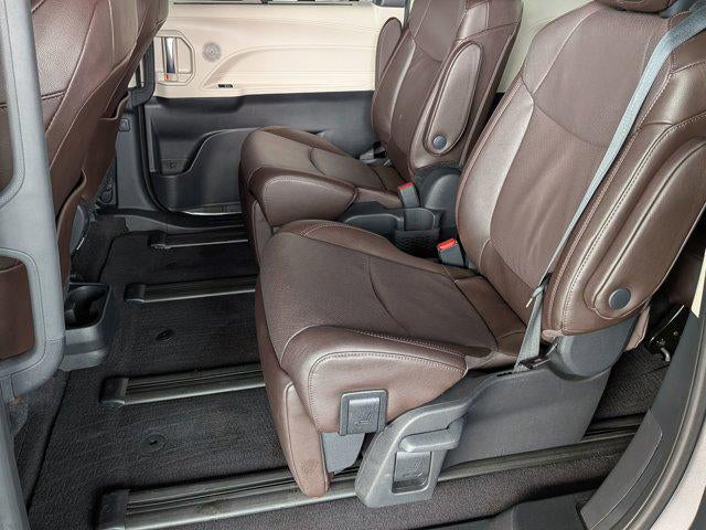 2023 Toyota SIENNA PLATINUM Platinum