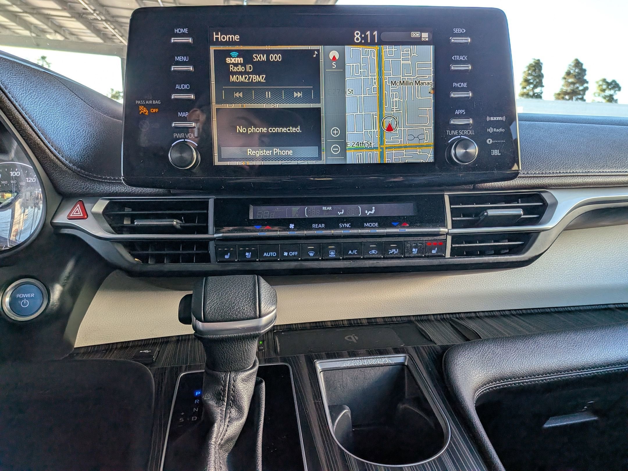 2023 Toyota SIENNA PLT AWD Platinum