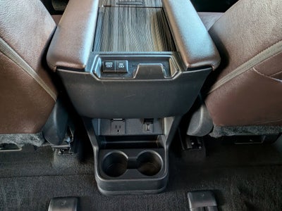 2023 Toyota SIENNA PLT AWD Platinum