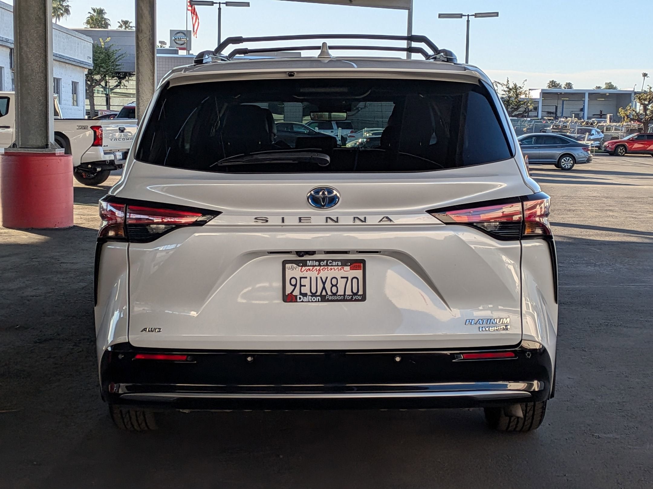 2023 Toyota SIENNA PLT AWD Platinum