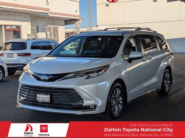 2023 Toyota SIENNA PLT AWD Platinum