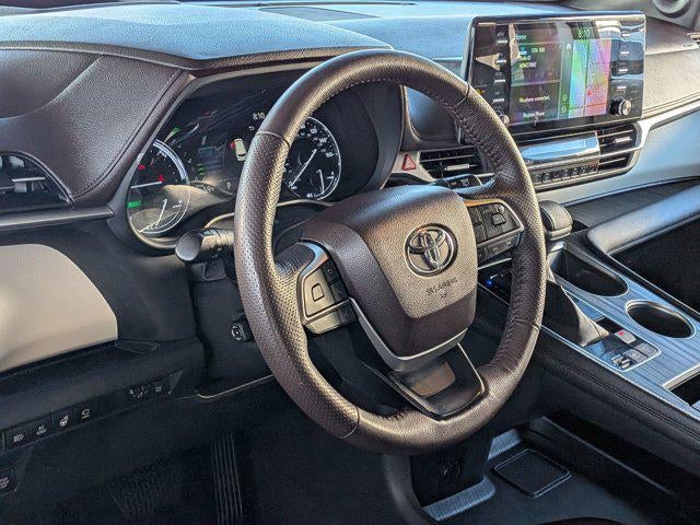 2023 Toyota SIENNA PLT AWD Platinum