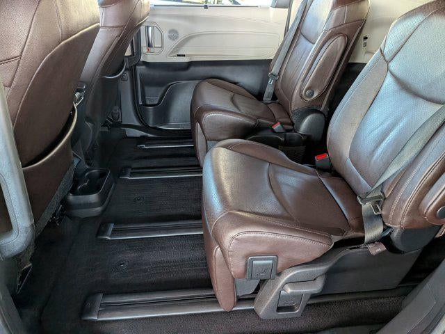 2023 Toyota SIENNA PLT AWD Platinum