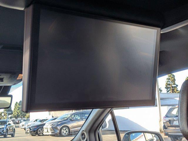 2023 Toyota SIENNA PLT AWD Platinum