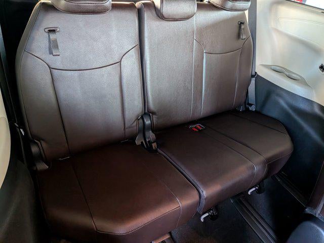 2023 Toyota SIENNA PLT AWD Platinum