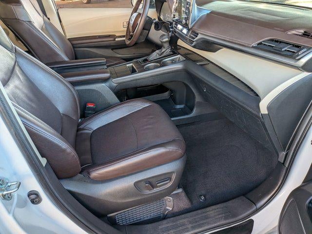 2023 Toyota SIENNA PLT AWD Platinum