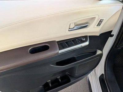 2023 Toyota SIENNA PLT AWD Platinum