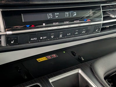 2025 Toyota SIENNA XLE XLE