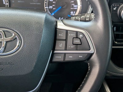 2023 Toyota HIGHLANDER HYBRD Hybrid XLE