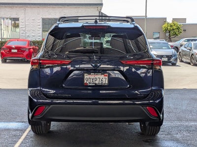 2023 Toyota HIGHLANDER HYBRD Hybrid XLE