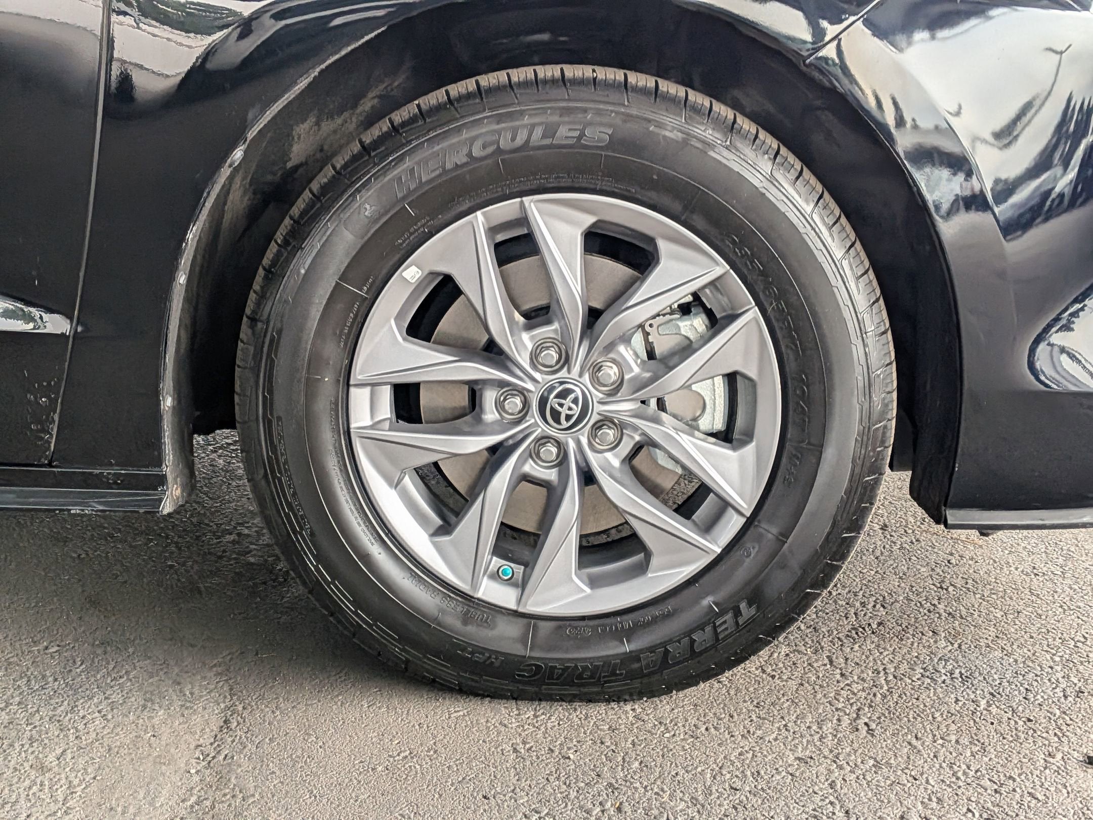 2022 Toyota SIENNA LE LE