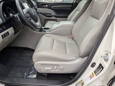 2017 Toyota Highlander Limited