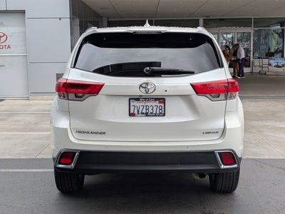 2017 Toyota Highlander Limited