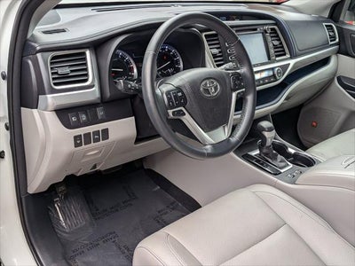 2017 Toyota Highlander Limited