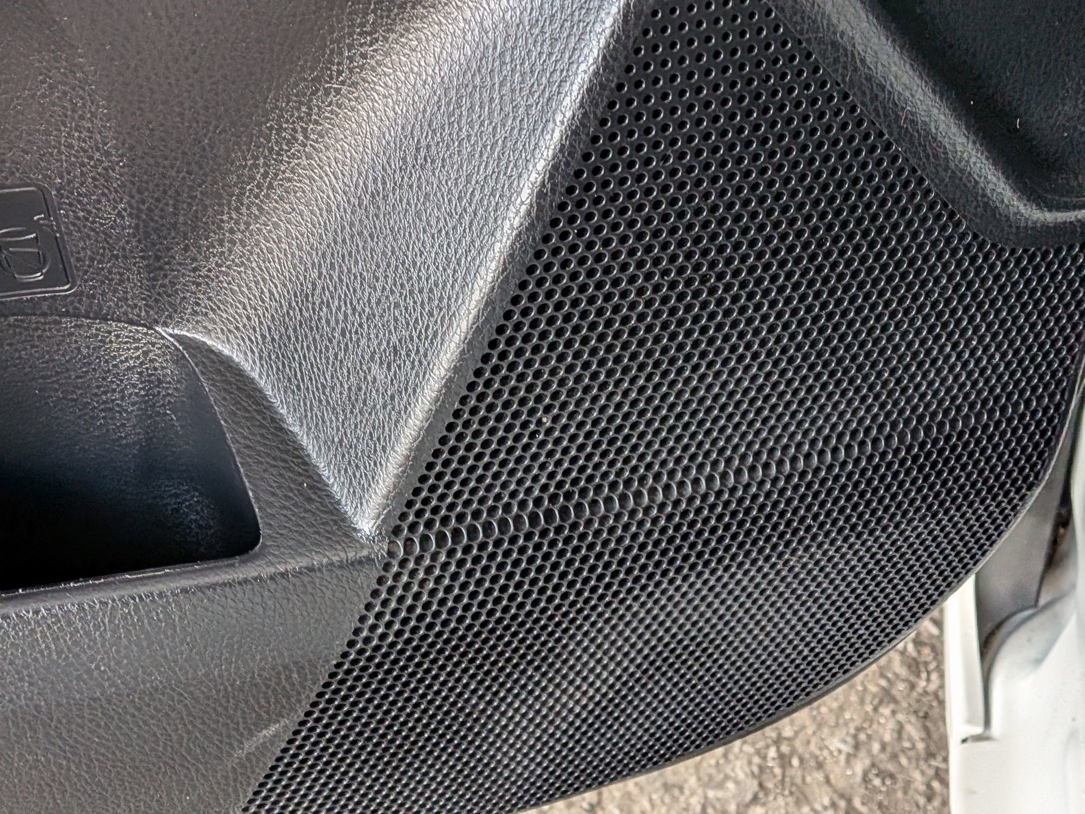 2018 Toyota COROLLA WHITE