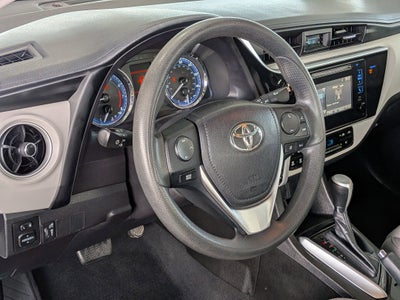 2018 Toyota COROLLA WHITE