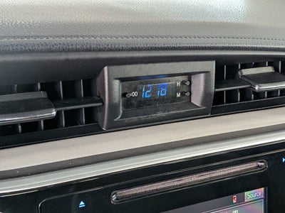 2018 Toyota COROLLA WHITE