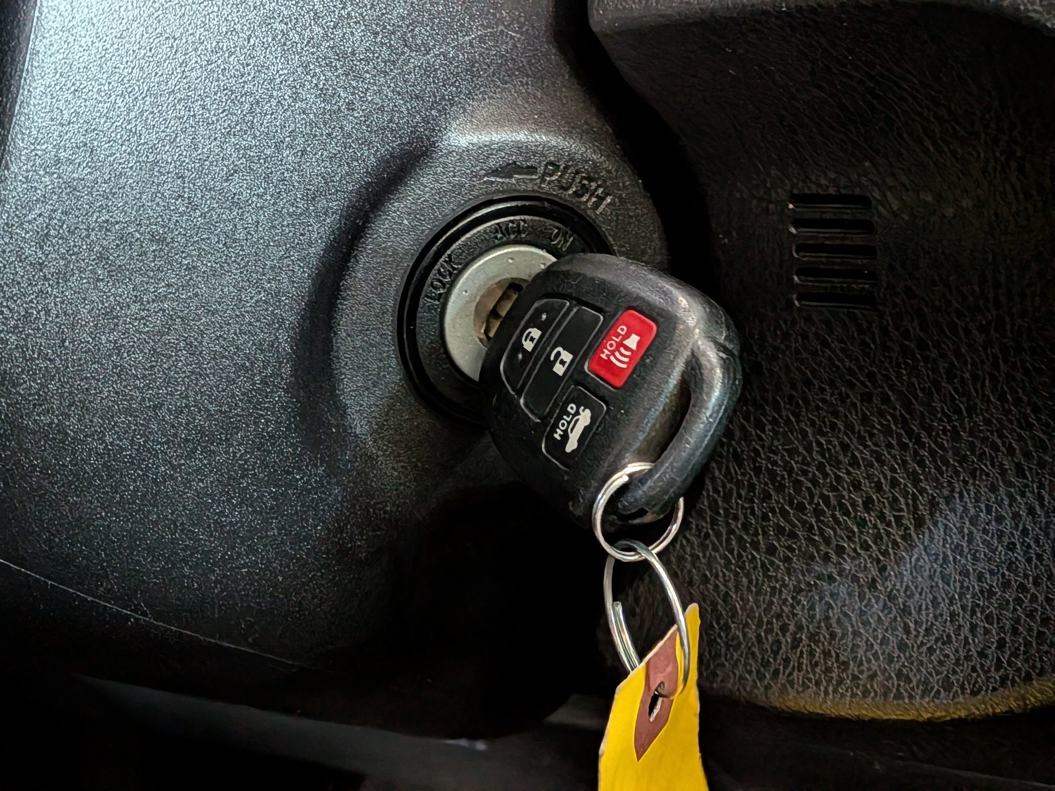 2018 Toyota COROLLA WHITE