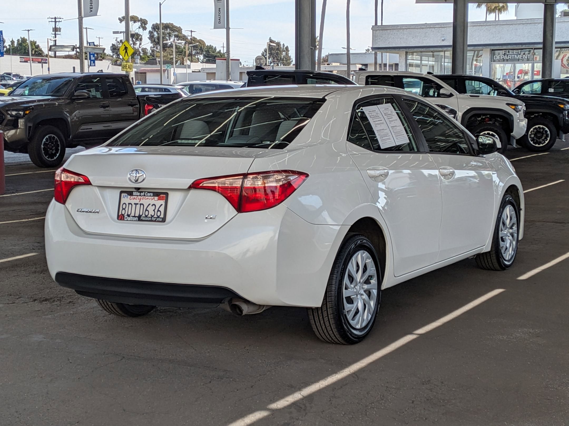 2018 Toyota COROLLA WHITE