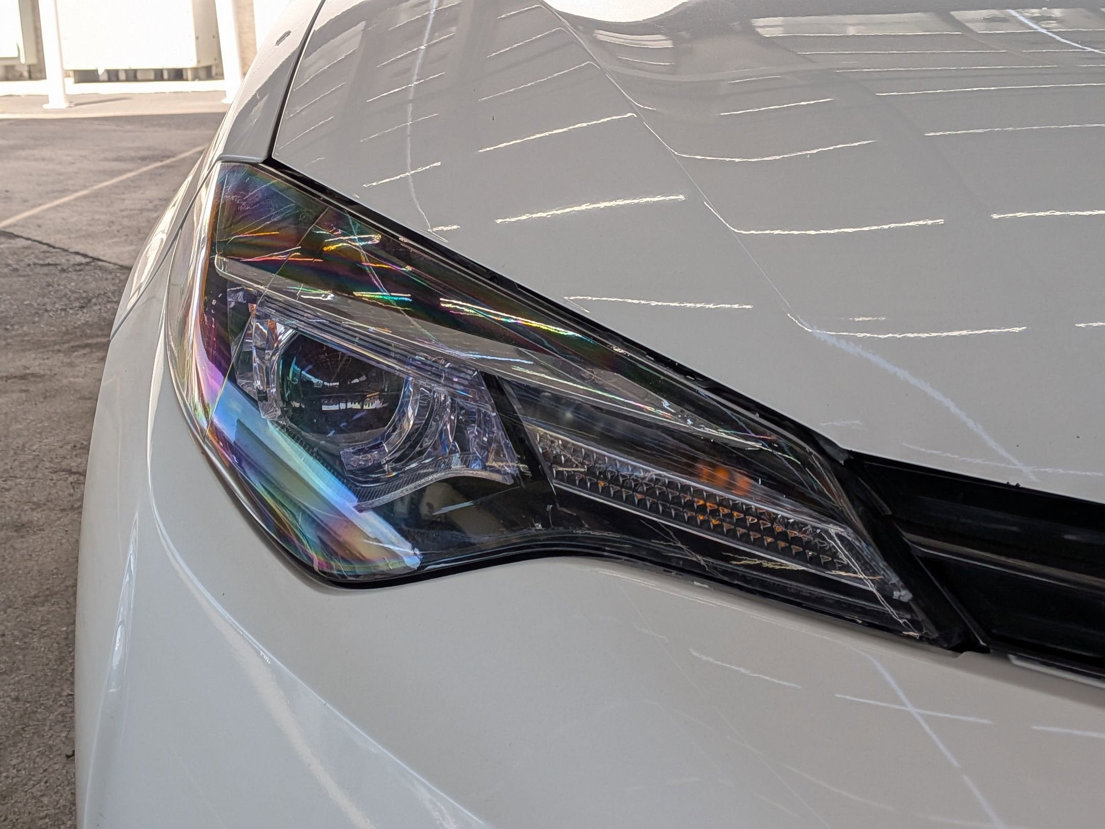 2018 Toyota COROLLA WHITE