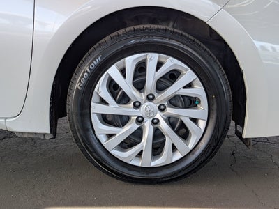 2018 Toyota COROLLA WHITE